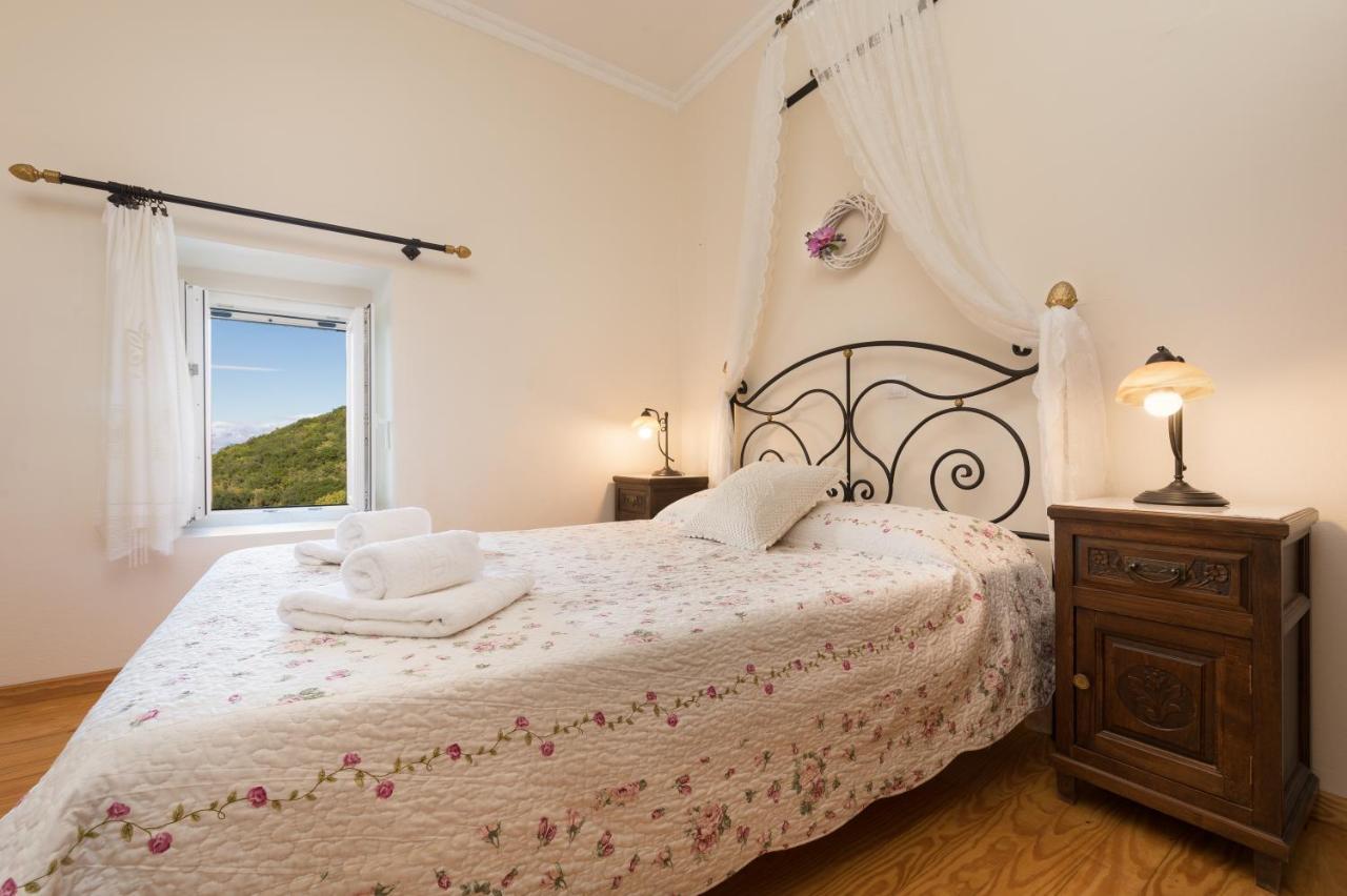 Agallis Corfu Residence Sokrakion Luaran gambar